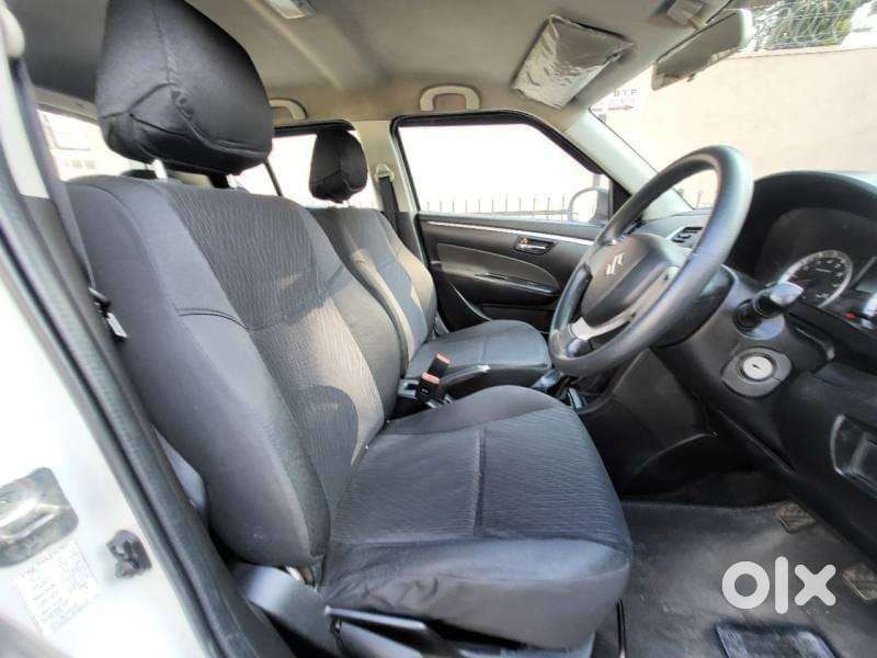 Maruti Suzuki Swift Vxi + Manual, 2015, Petrol