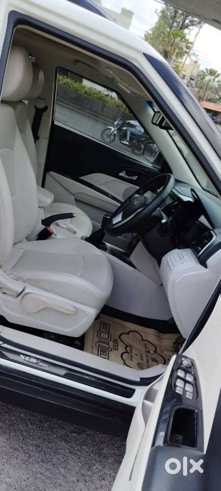 Mahindra Xuv300 W8 Option Diesel, 2022, Diesel