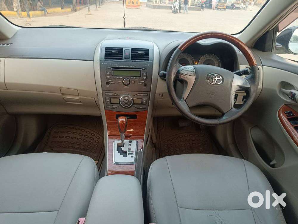 Toyota Corolla Altis G Hv At, 2011, Petrol