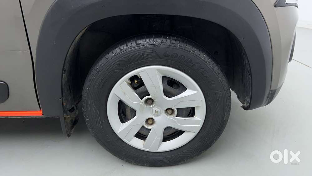 Renault Kwid 2019-ongoing 1.0 Rxt (o), 2018, Petrol