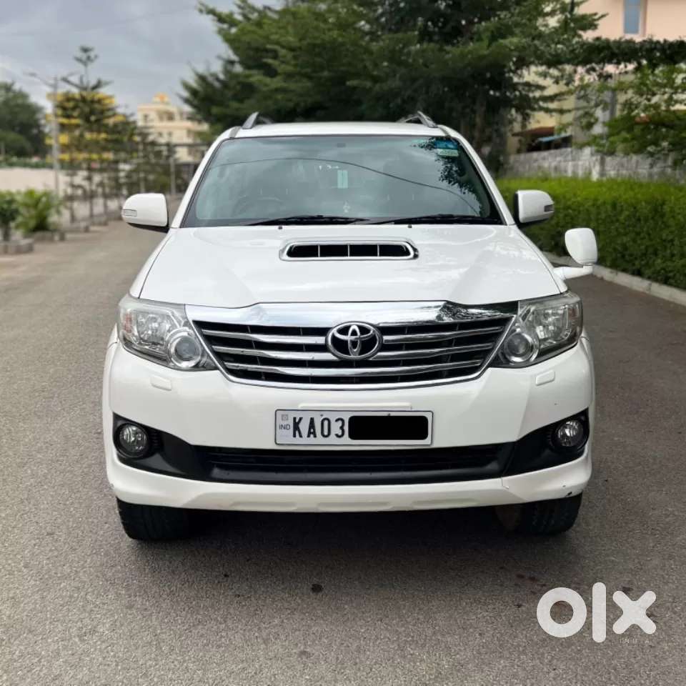 Toyota Fortuner 4x2 At, 2014, Diesel