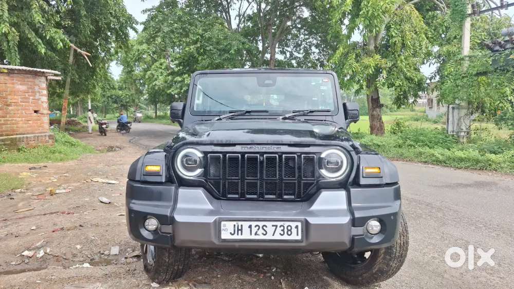 Mahindra Thar Roxx Diesel 2025