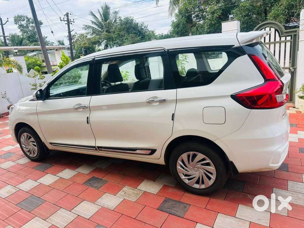 Maruti Suzuki Ertiga 1.5 Zxi Plus, 2022, Petrol