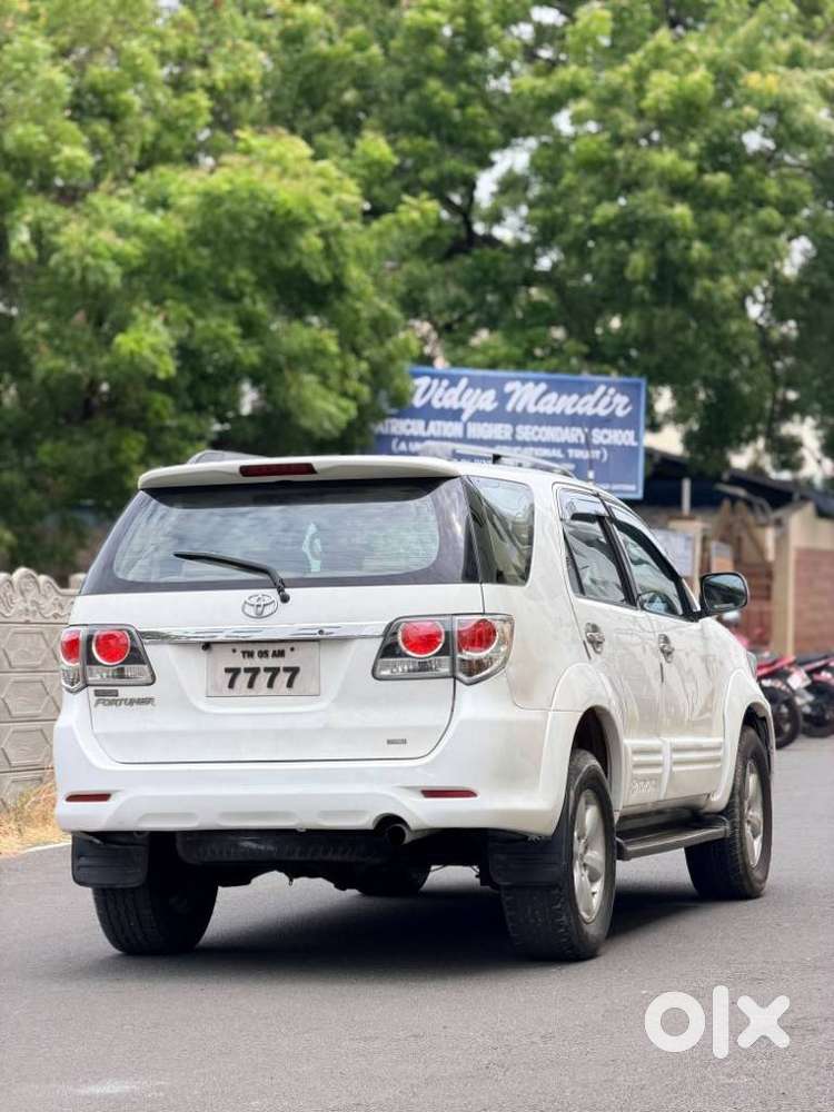 Toyota Fortuner 4x4 At, 2010, Diesel