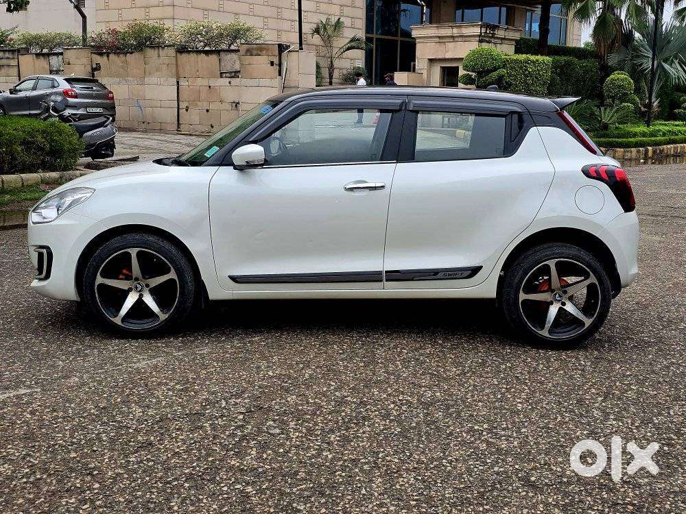 Maruti Suzuki Swift Vxi Abs Bsiv, 2019, Petrol
