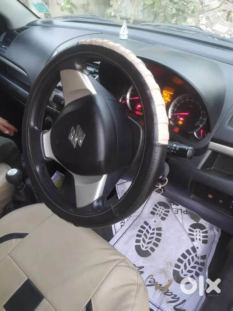 Maruti Suzuki Swift 2016