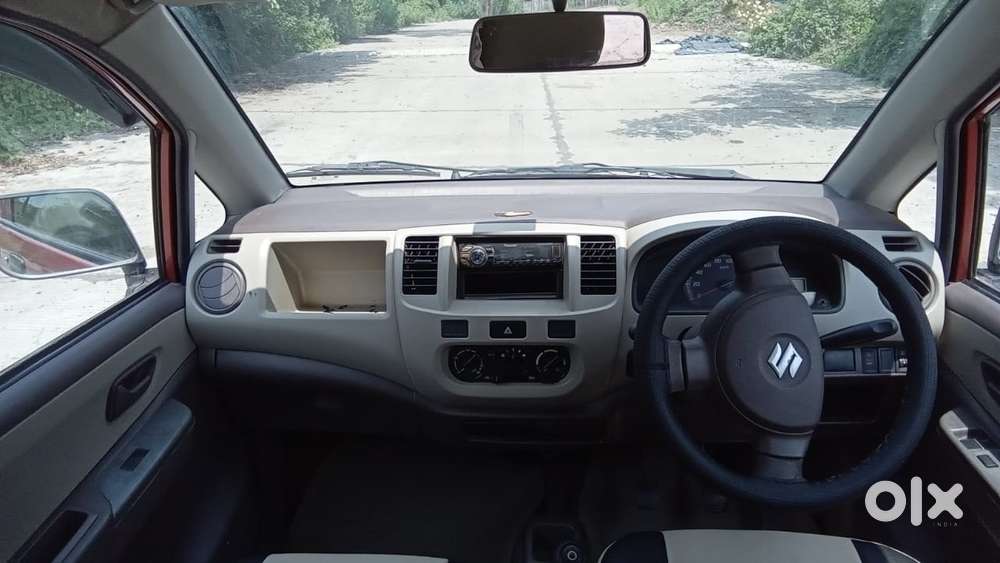 Maruti Suzuki Zen Estilo Lxi Bs Iv, 2011, Petrol