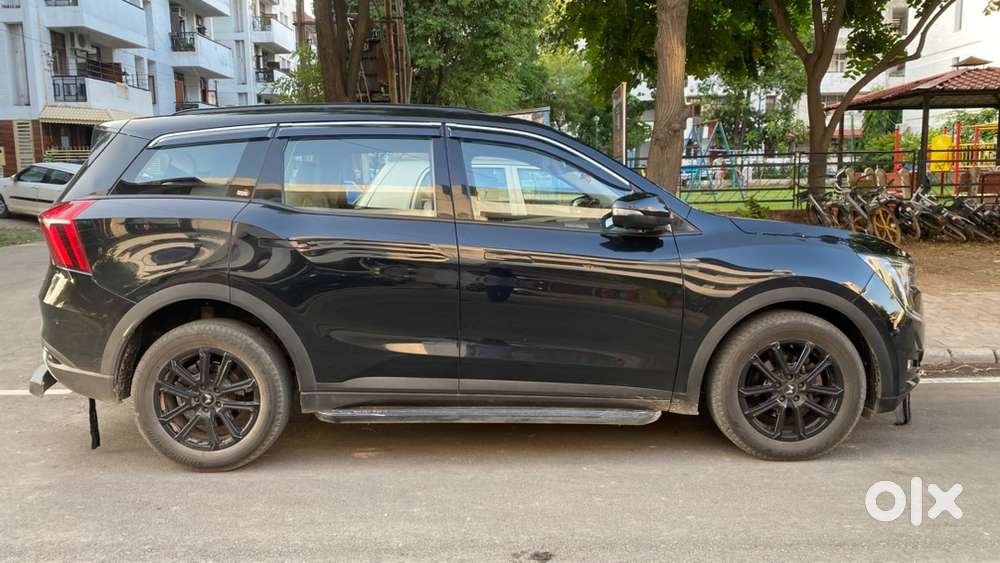 Mahindra Xuv700 Petrol 2023