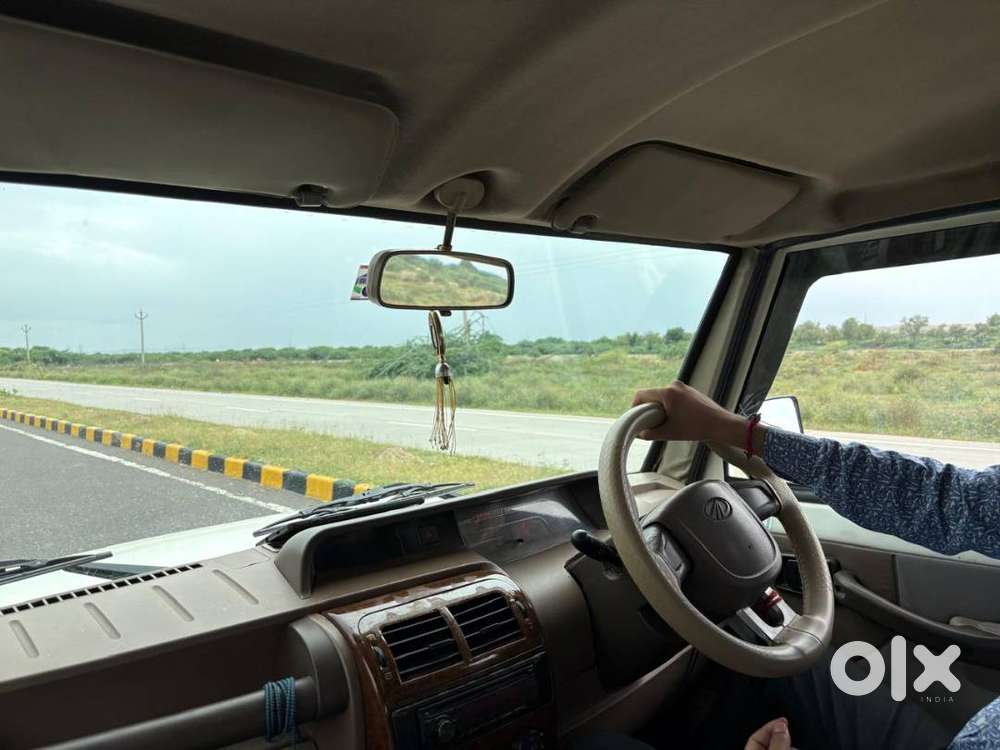 महिंद्रा बोलेरो Slx A1  2013 मॉडल  एकदम बढ़िया कंडीशन