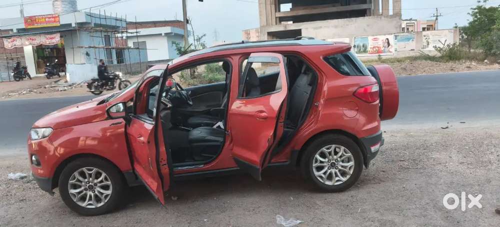 Ford Ecosport 2015 Petrol Well Maintained
