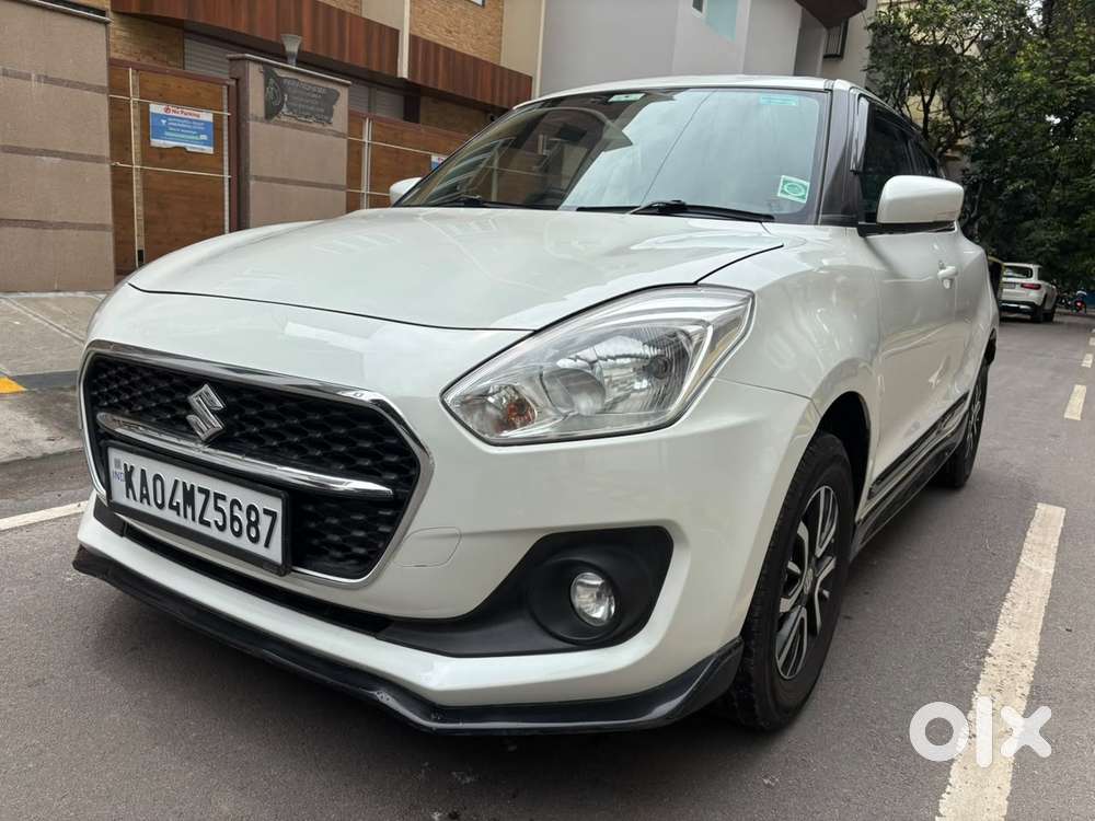 Maruti Suzuki Swift Vxi + Manual, 2021, Petrol