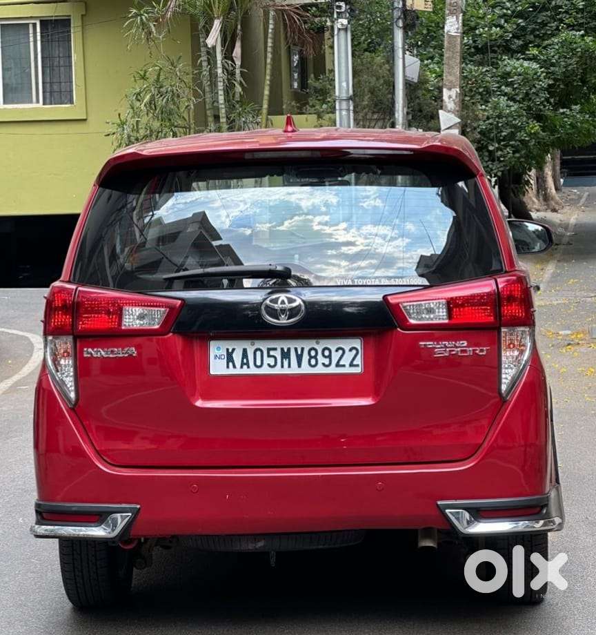 Toyota Innova Crysta Touring Sport 2.4 Mt, 2017, Diesel