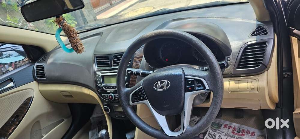 Hyundai Verna 1.6 Vtvt S, 2011, Petrol