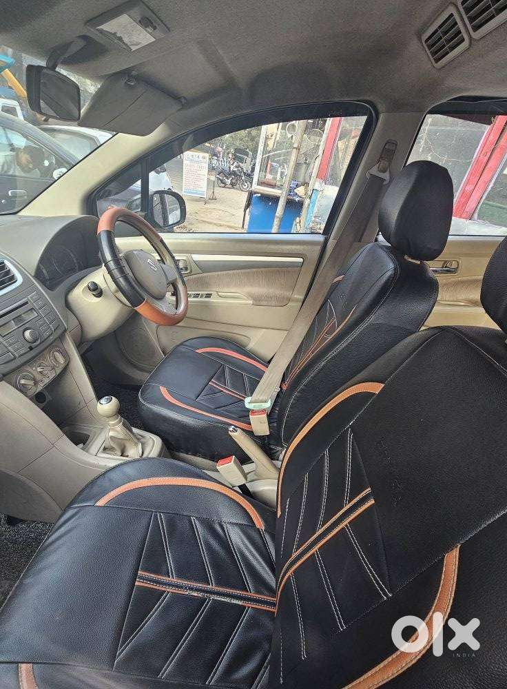 Maruti Suzuki Ertiga Vxi Abs Bs Iv, 2014, Petrol