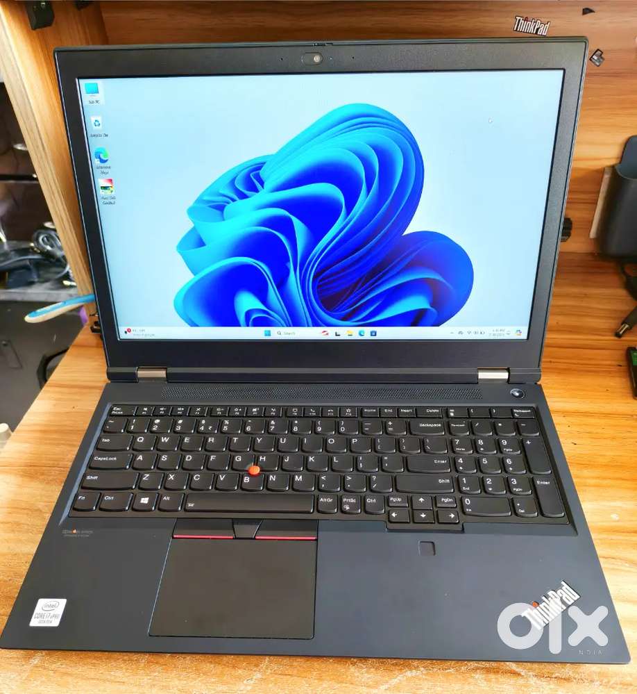 Nvidia RTX 5000 16GB Graphics Lenovo ThinkPad P15 Workstation - Main Image