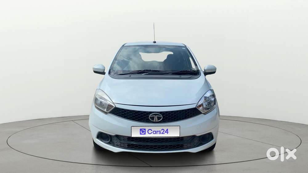 Tata Tiago 1.2 Revotron Xt, 2016, Petrol