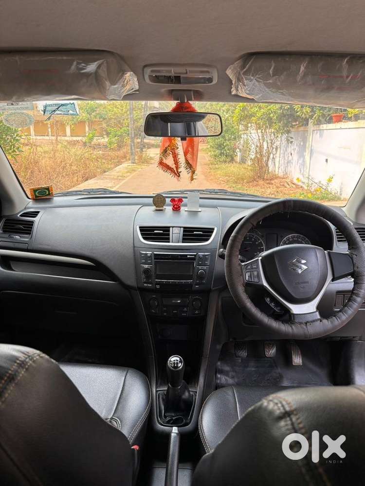 Maruti Suzuki Swift 2015 Petrol Well Maintained