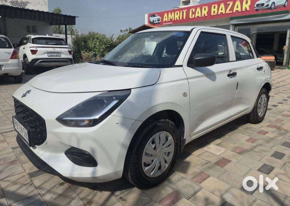 Maruti Suzuki Swift Lxi Option, 2026, Petrol