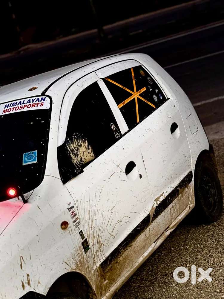 Hyundai Santro Xing 2010 Car.