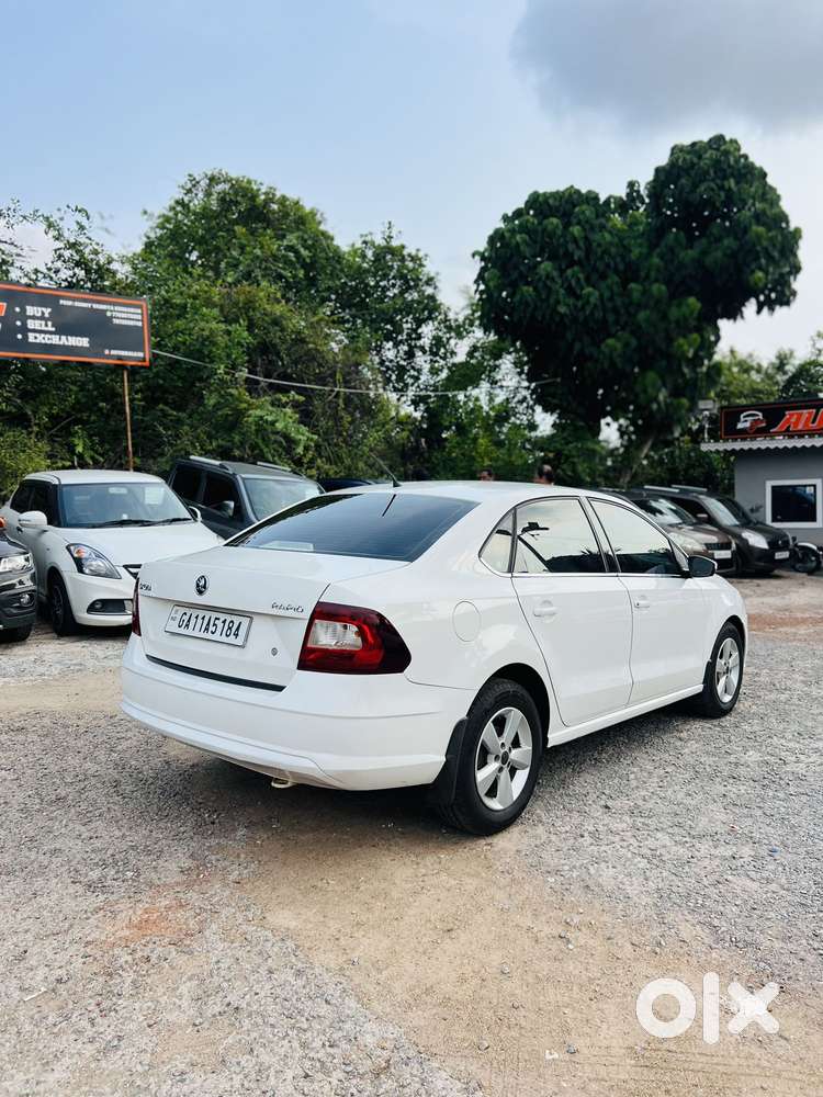 Skoda Rapid 1.0 Tsi Automatic, 2021, Petrol