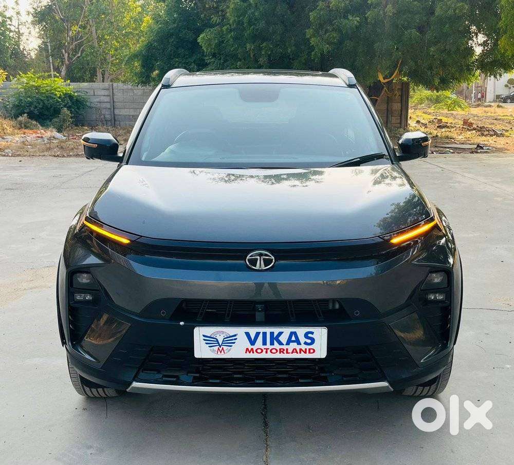 Tata Nexon Fearless Plus S 1.5 Revotorq Diesel 6 Amt Dt, 2023, Diese..