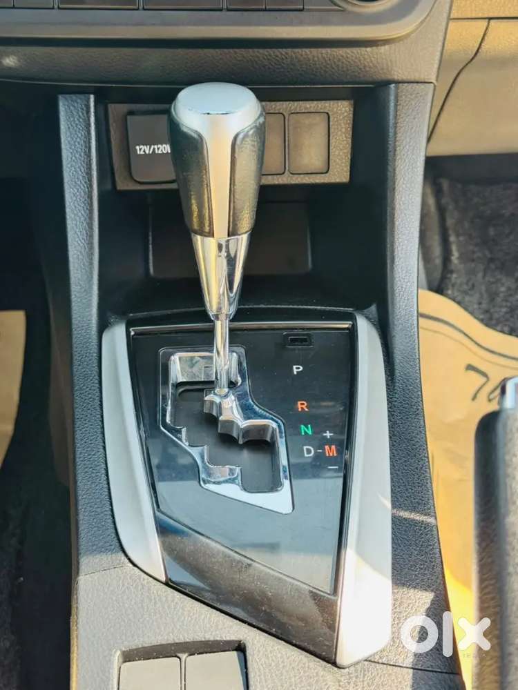 Toyota Corolla Altis 2016 Automatic