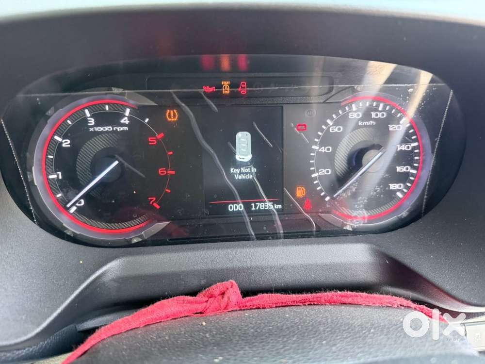Mahindra Thar Roxx Mx5 Diesel Mt 2wd, 2025, Diesel