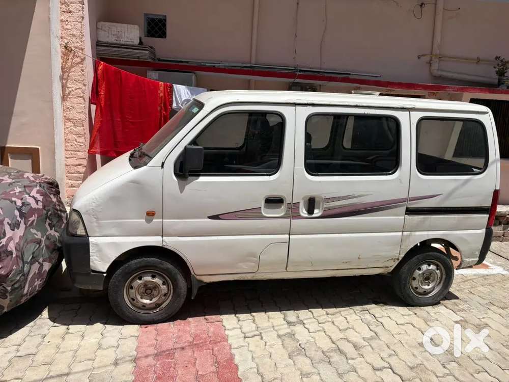 Maruti Suzuki Eeco 2016