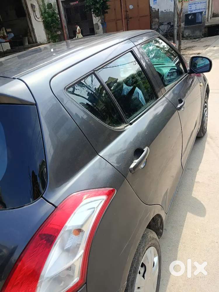 Swift Maruti Lxi 2016