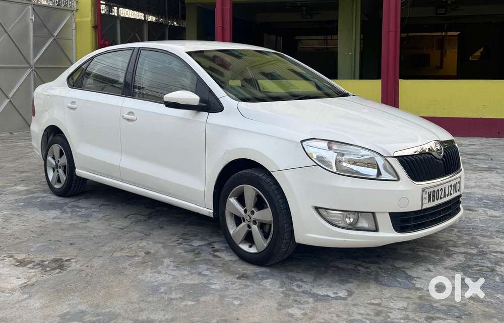 Skoda Rapid Ambition 1.6 Mpi Manual Plus Alloy, 2016, Petrol