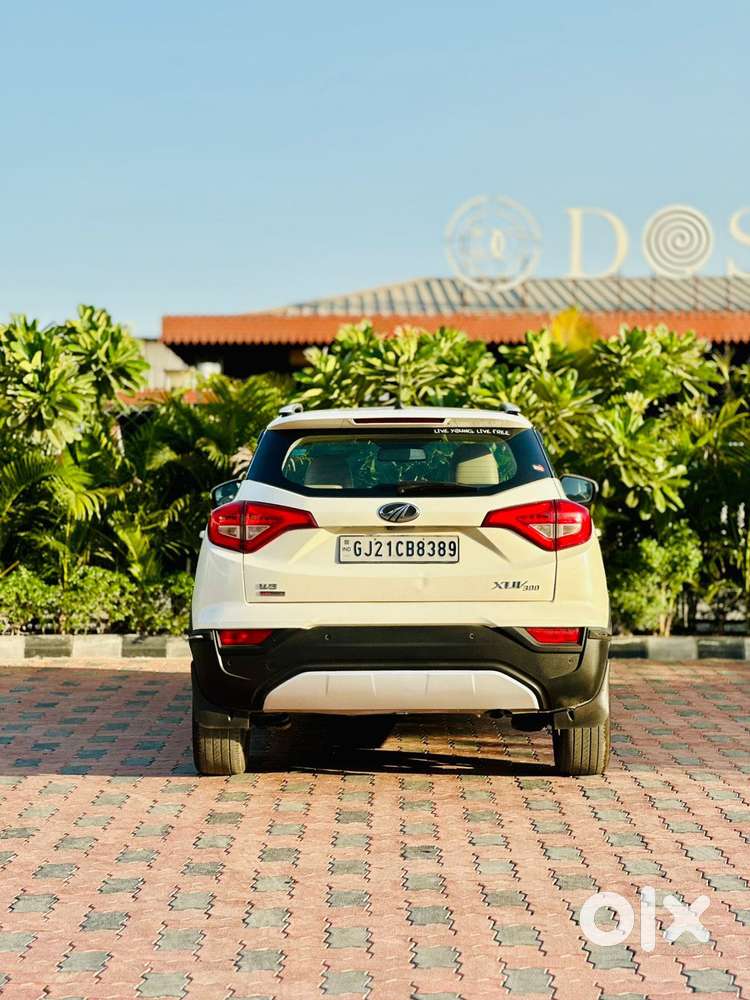 Mahindra Xuv300 W8 (o) 1.5 Diesel Amt, 2019, Diesel
