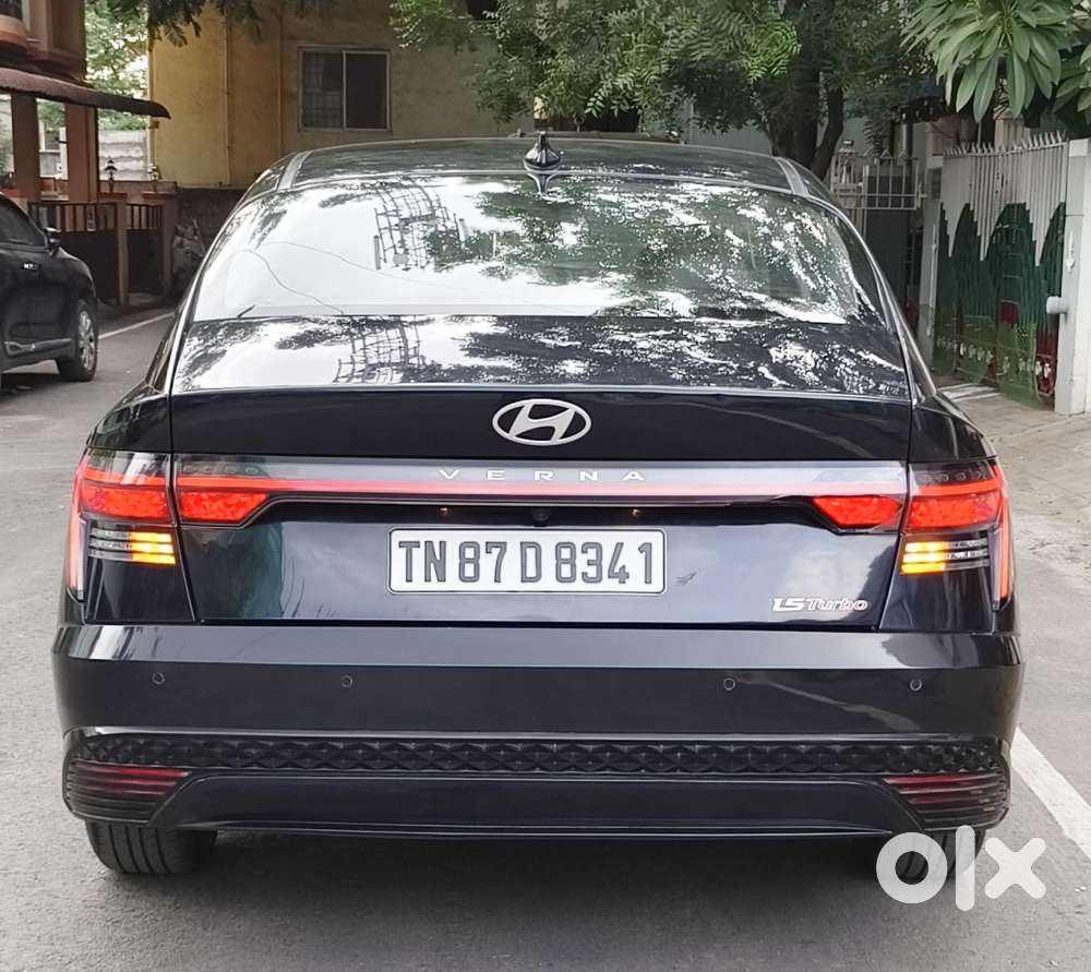 Hyundai Verna 1.5 Sx (o) Turbo Petrol Dct, 2023, Petrol