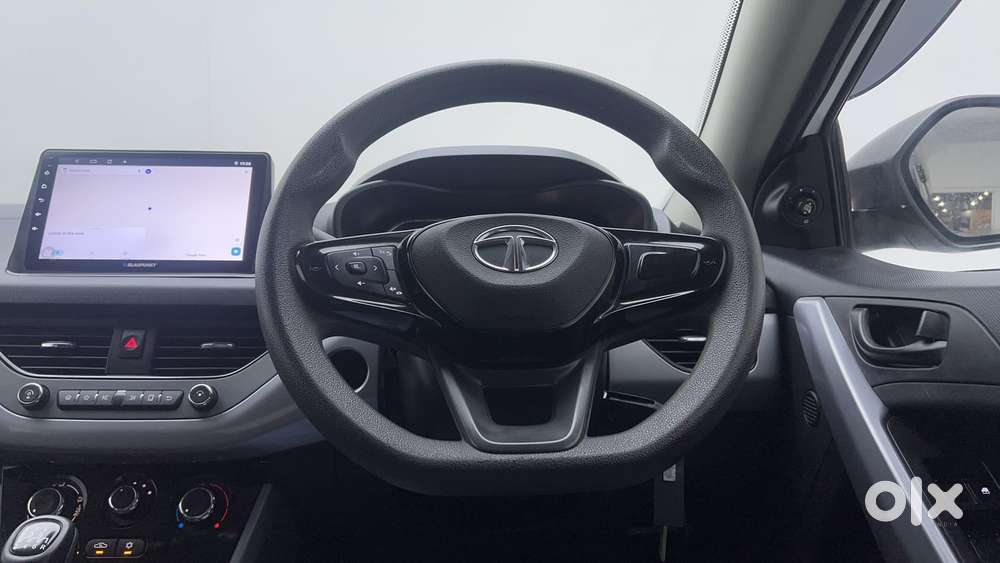Tata Nexon 1.2 Revotron Xm (s), 2023, Petrol