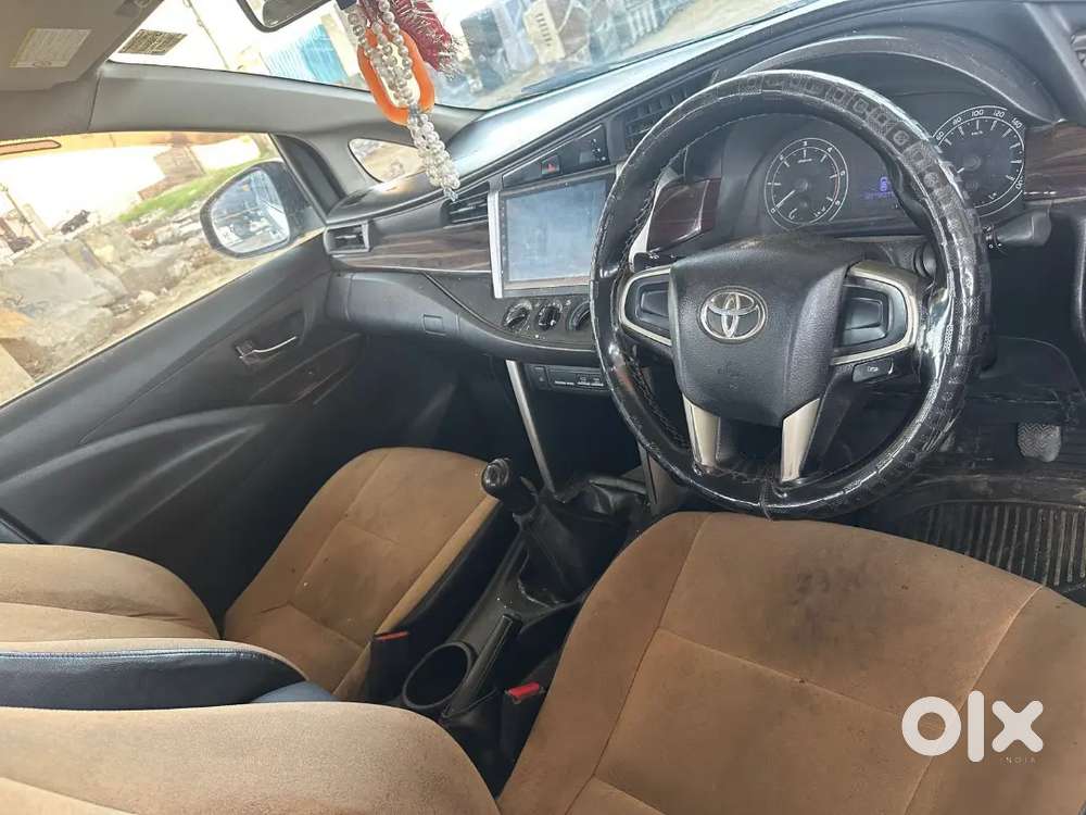 Toyota Innova Crysta 2017