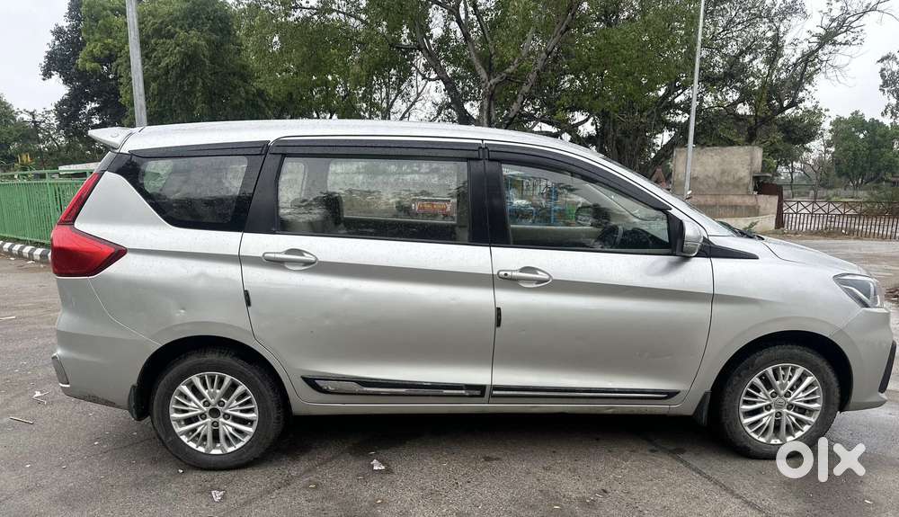 Maruti Suzuki Ertiga 2022-2023 Vxi Cng, 2022, Cng & Hybrids