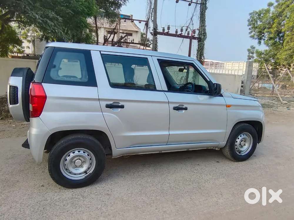 Mahindra Tuv 300 2018
