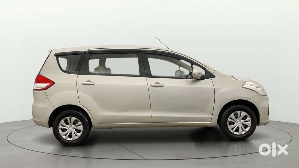 Maruti Suzuki Ertiga Vxi Cng, 2016, Cng & Hybrids