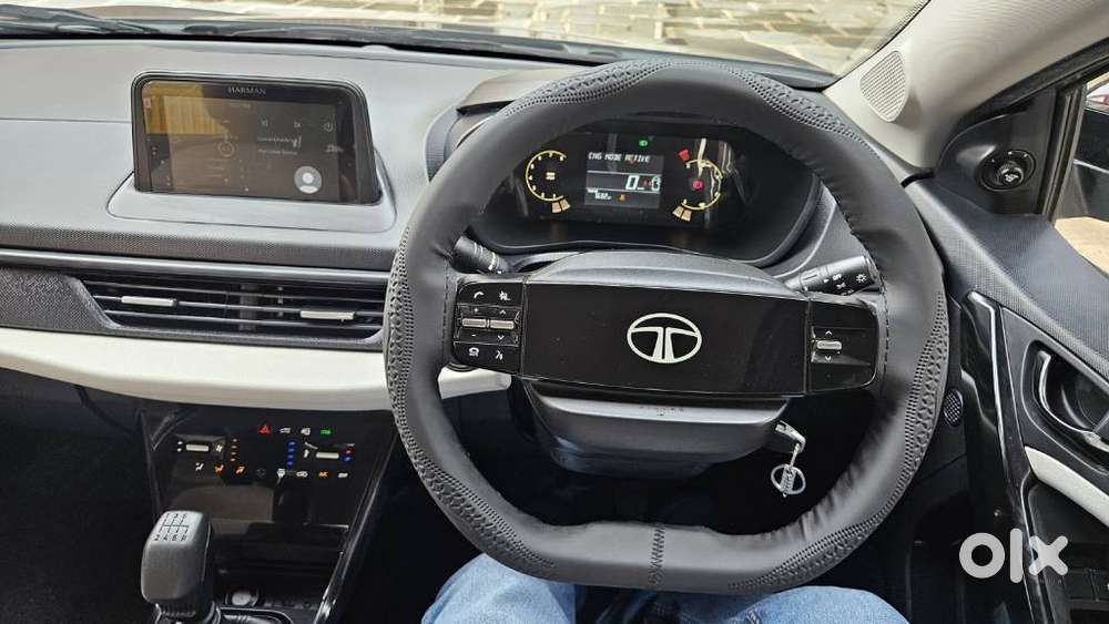 Tata Nexon Pure 1.2 S Revotron Petrol 6 Mt, 2025, Cng & Hybrids