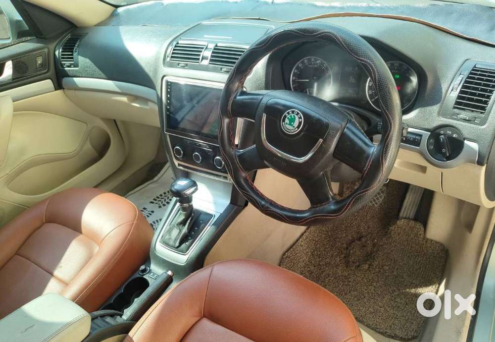 Skoda Laura 1.9 Tdi At Elegance, 2009, Diesel