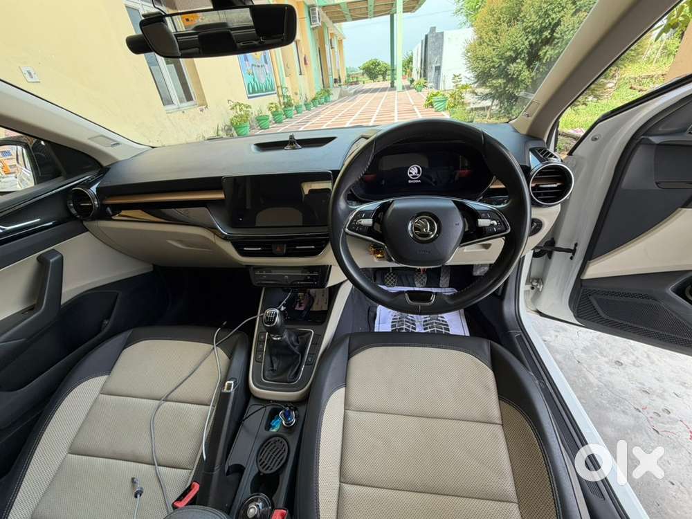 Skoda Slavia Petrol Manual 2024