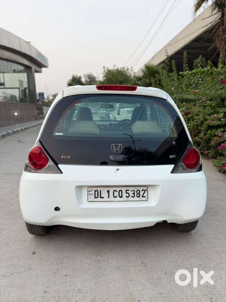 Honda Brio 2011-2013 V Mt, 2013, Petrol