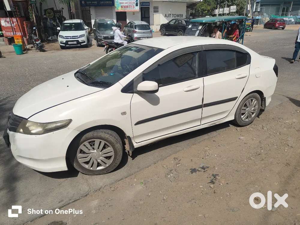 Honda City 2010 Cng & Hybrids Good Condition