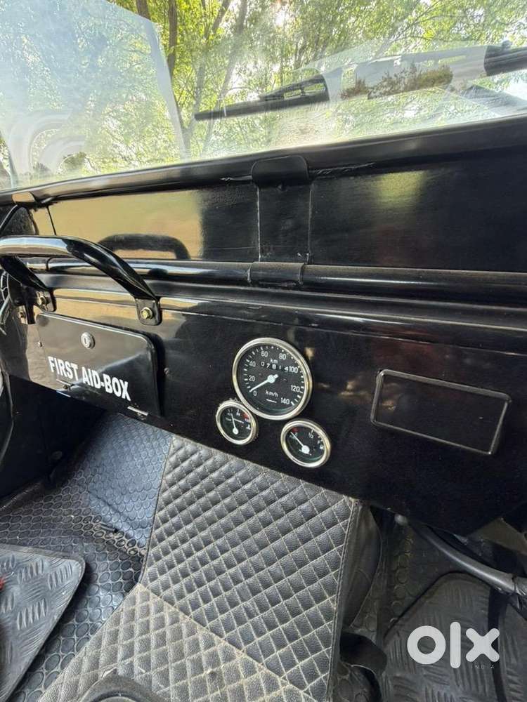 Mahindra Diesel Jeep1979