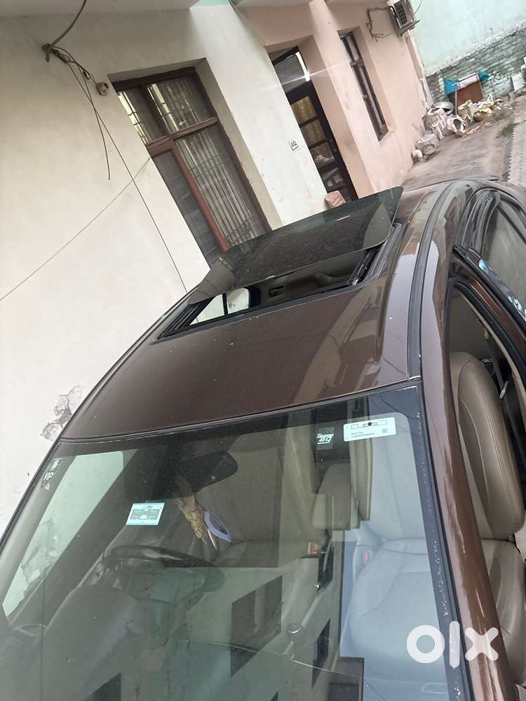 Maruti Suzuki Ciaz 2015 With Electric Sunroof And Sports Kit