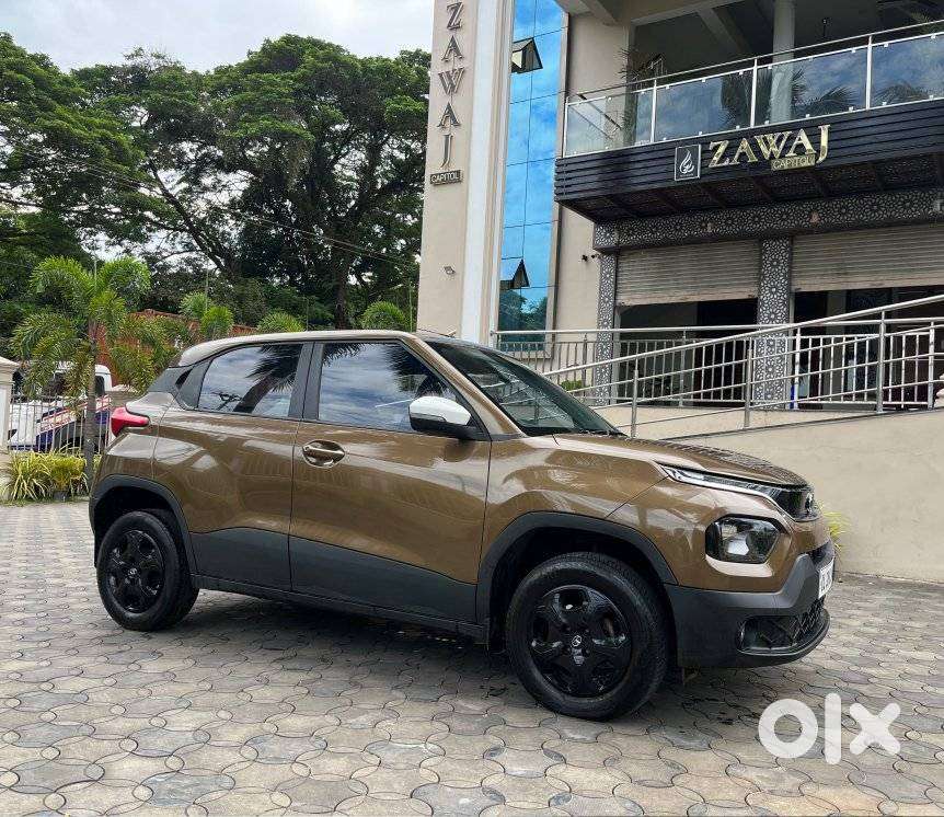 Tata Punch Accomplished, 2022, Petrol