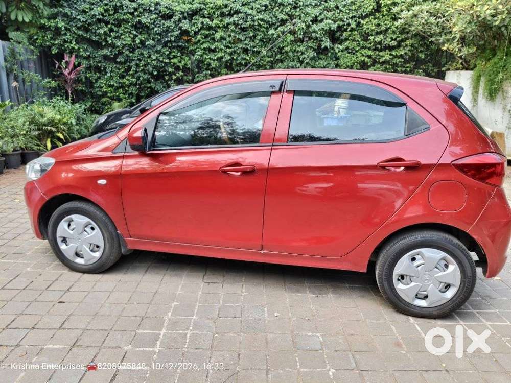 Tata Tiago 1.2 Revotron Xza, 2017, Petrol