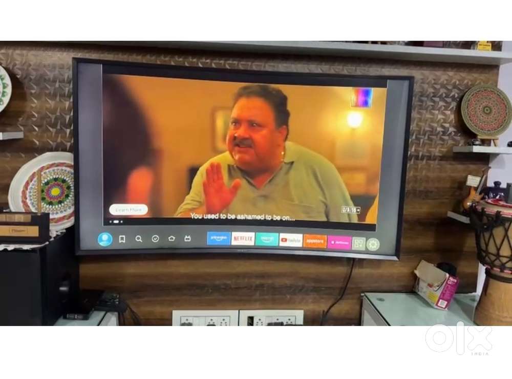 Samsung Curve LED 48 inch TV.  UA48JU7500
