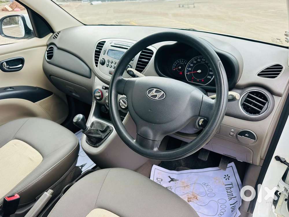 Hyundai I10 Sportz, 2013, Petrol