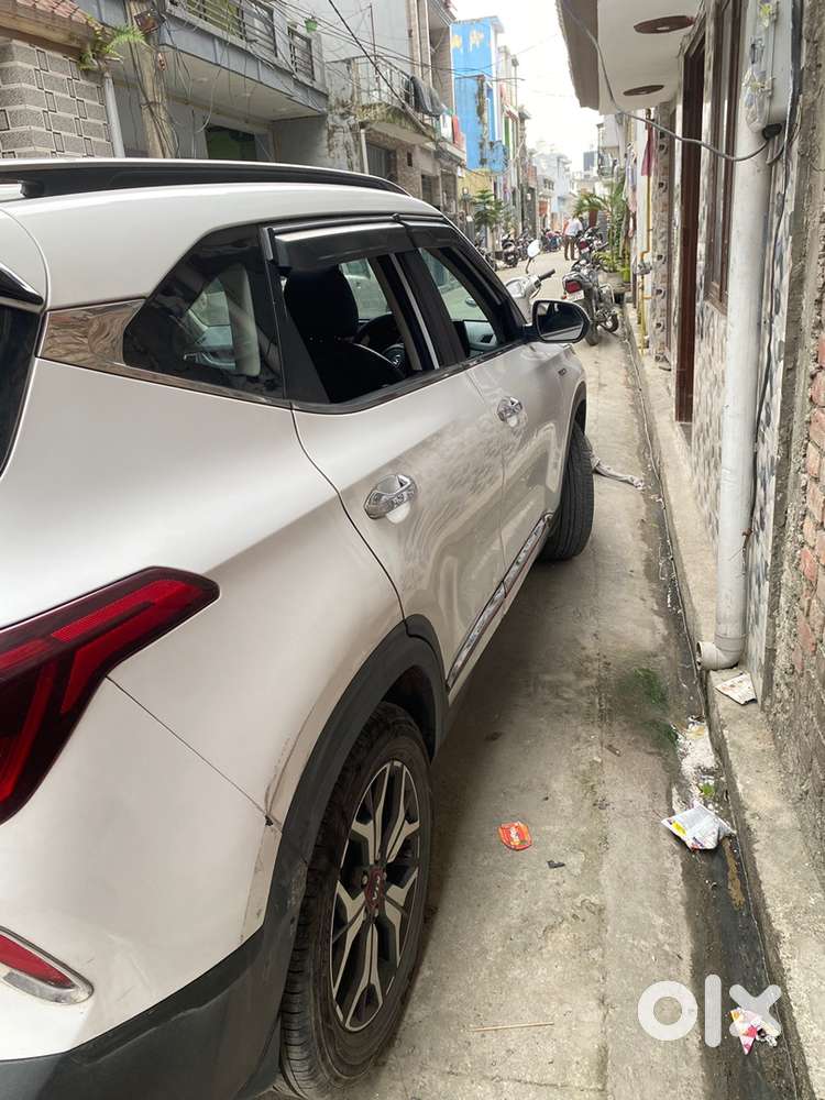 Kia Seltos Petrol 2021
