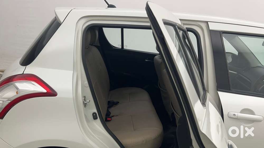 Maruti Suzuki Swift Vvt Vxi, 2012, Petrol